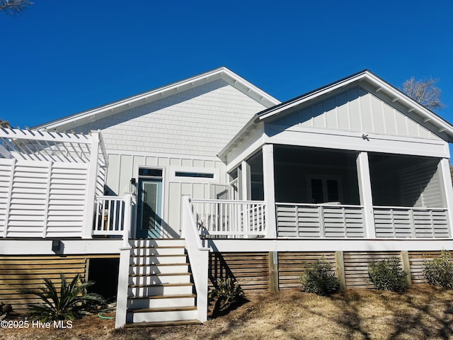 view of front of house