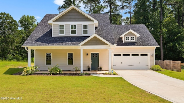 view of front of property featuring covered porch and a front lawn