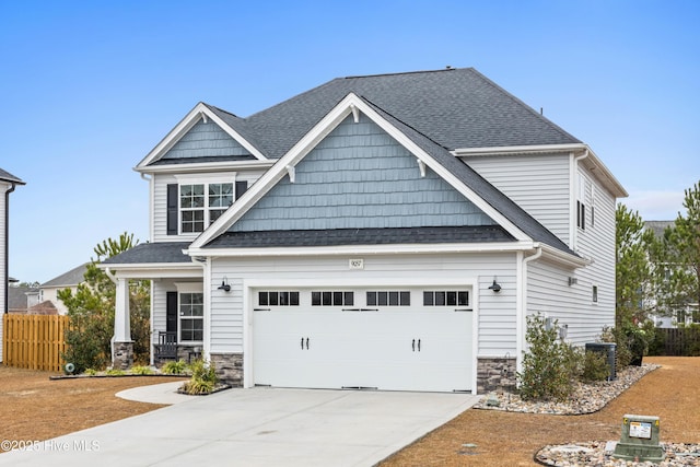 craftsman house with a porch