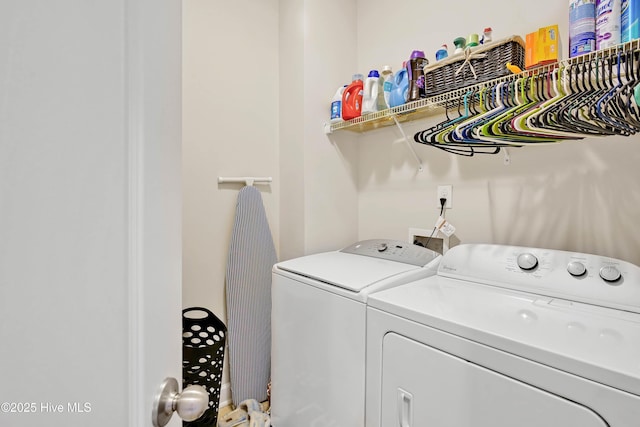 2306 Cottagefield Ln, Leland, NC 28451 - washroom with washer and clothes dryer