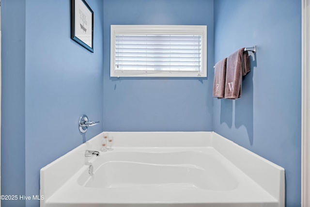 2306 Cottagefield Ln, Leland, NC 28451 - bathroom with a washtub