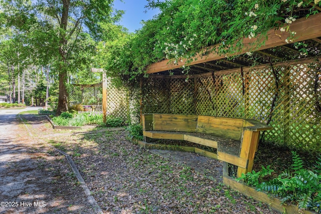 103 Ridge Rd, Hampstead, NC 28443 - view of yard