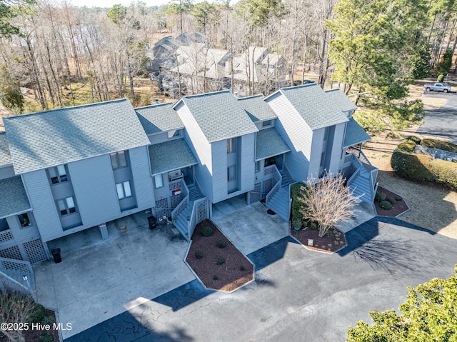 drone / aerial view with a residential view