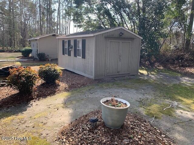 view of outbuilding