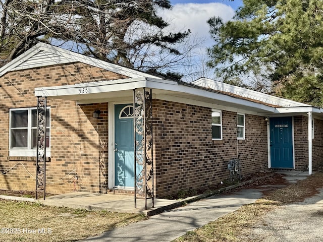 view of front of property