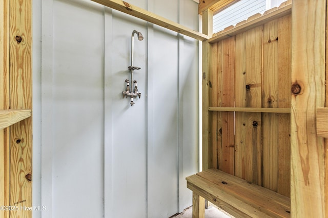 131 NW 18th St, Oak Island, NC 28465 - view of mudroom