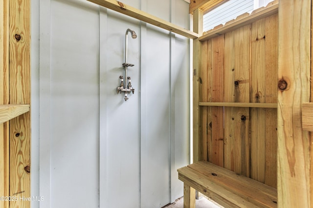 view of mudroom