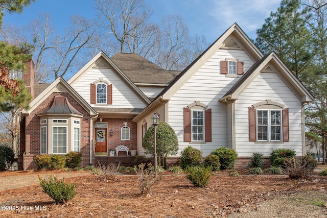 view of front property