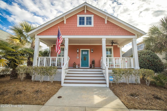 bungalow-style house with covered porch and a ceiling fan