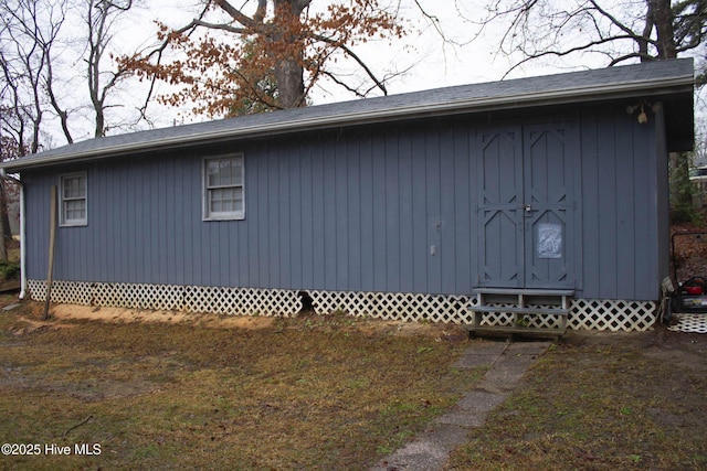 view of home's exterior