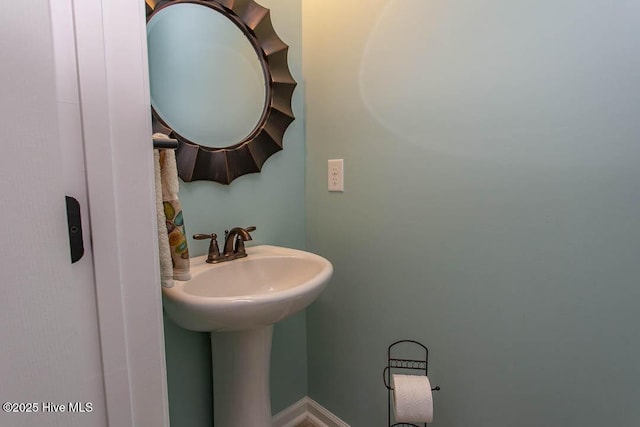 bathroom with sink