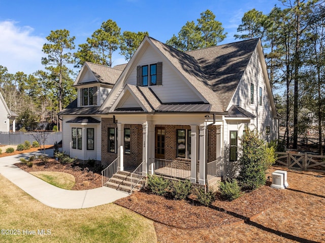 view of front of house with a porch