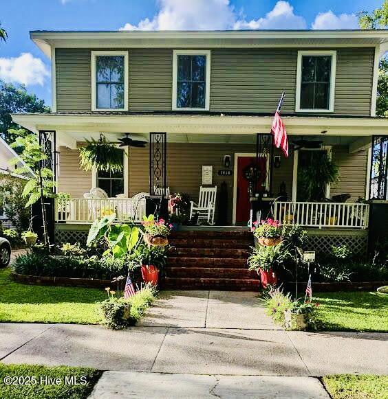 view of front of house featuring covered porch