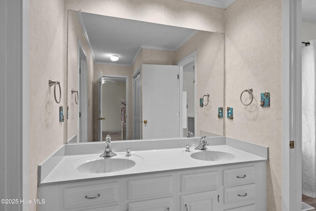 806 Lord Granville Dr, Morehead City, NC 28557 - full bath featuring crown molding and double vanity