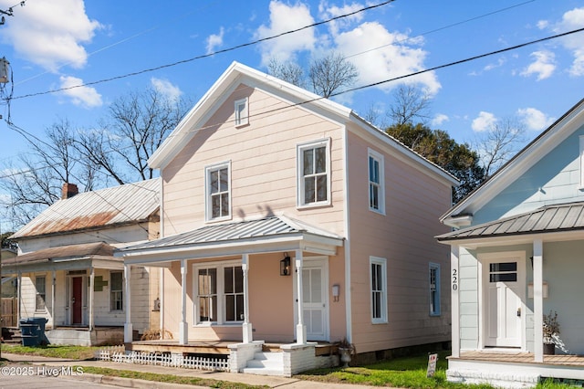 view of front facade with covered porch