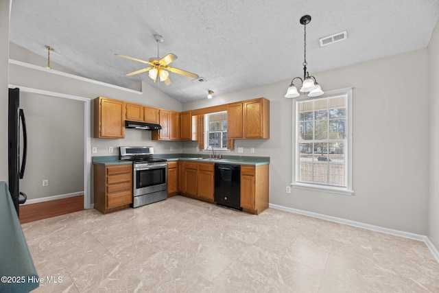 kitchen featuring lofted ceiling, hanging light fixtures, black appliances, sink, and ceiling fan