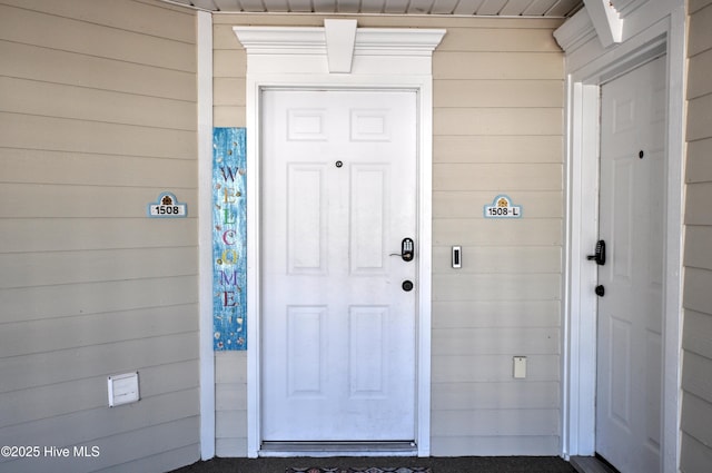 view of entrance to property