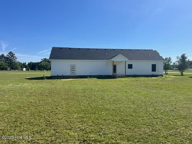 101 Mill Creek Rd, Edenton, NC 27932 - rear view of house featuring a yard