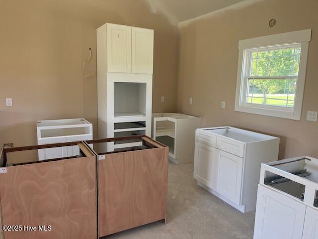 101 Mill Creek Rd, Edenton, NC 27932 - kitchen featuring white cabinets
