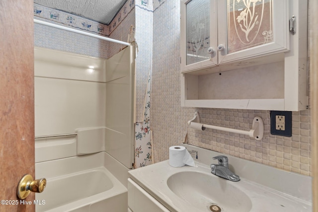 318 Locks No 1 Rd, Riegelwood, NC 28456 - bathroom featuring  shower combination and vanity