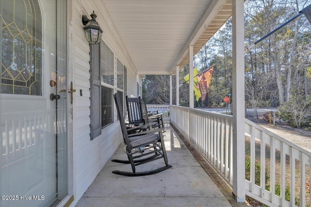 view of patio featuring covered porch