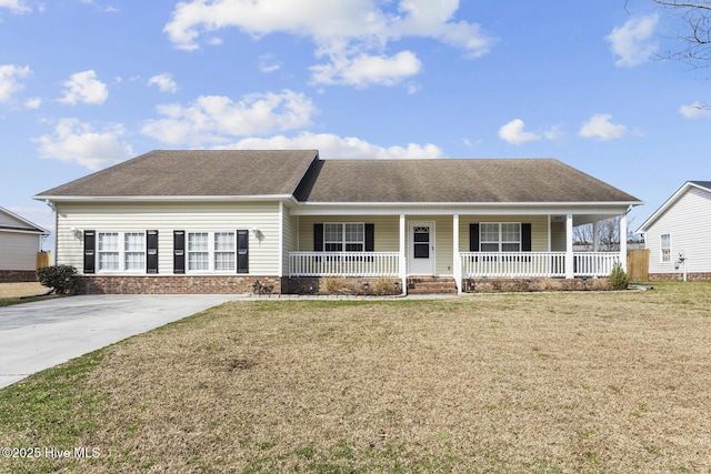 single story home with covered porch and a front lawn