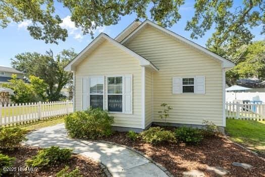2011 Fisher St, Morehead City, NC 28557 - rear view of property