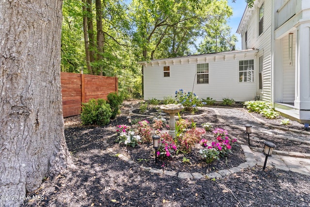 121 Dolphin Ln, Sneads Ferry, NC 28460 - view of yard