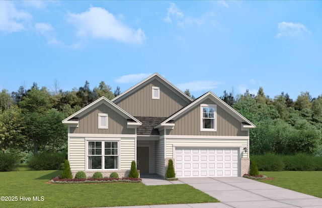 craftsman house featuring a front lawn and a garage