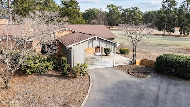 view of front of house