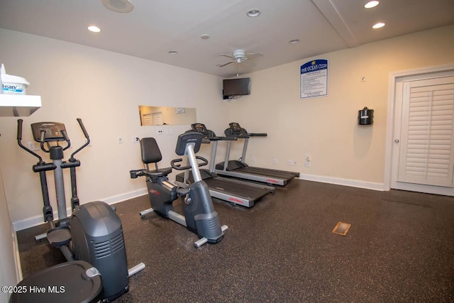 exercise area with recessed lighting, ceiling fan, and baseboards