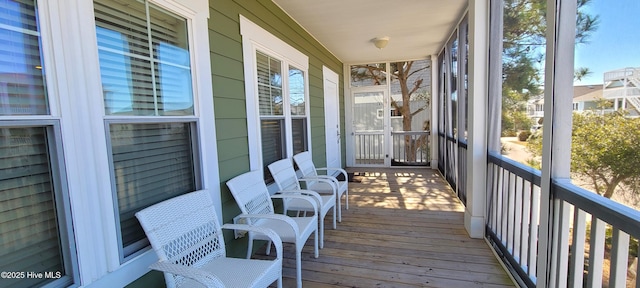 view of sunroom / solarium