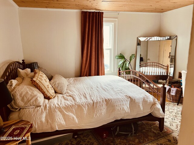 home office with visible vents and wood finished floors