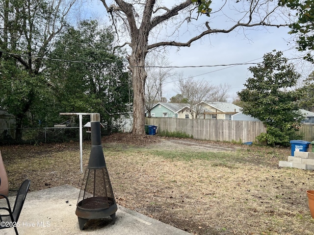 view of yard with fence