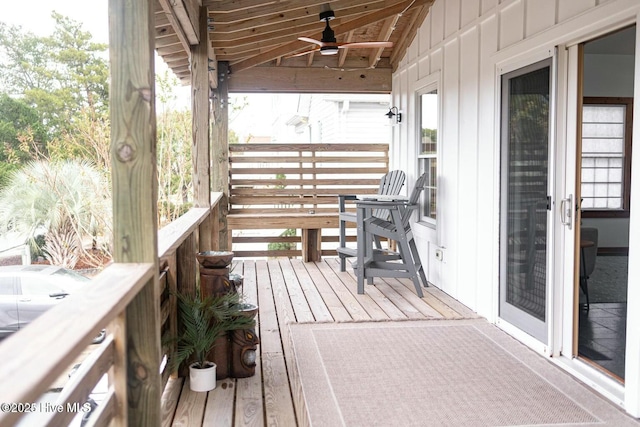 deck with ceiling fan