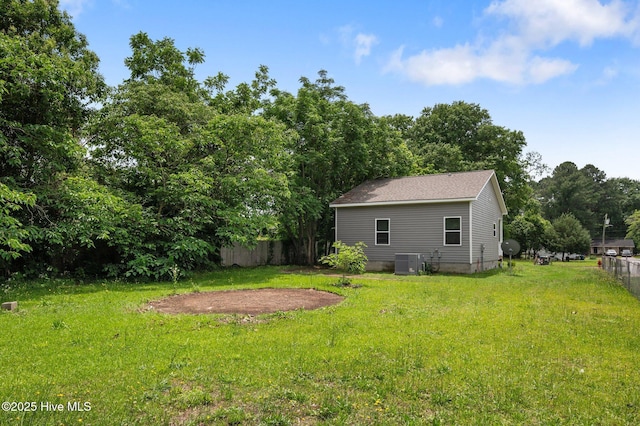 105 Bryan Pl, Washington, NC 27889 - view of yard featuring central AC unit