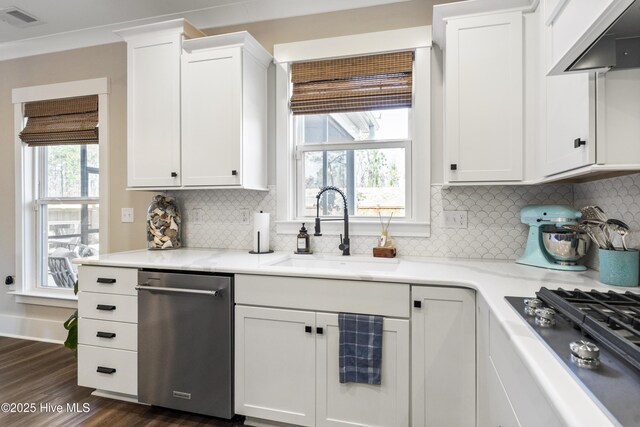 kitchen with black gas cooktop, a sink, visible vents, white cabinetry, and dishwasher