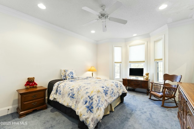 bedroom with crown molding, a textured ceiling, carpet flooring, and recessed lighting