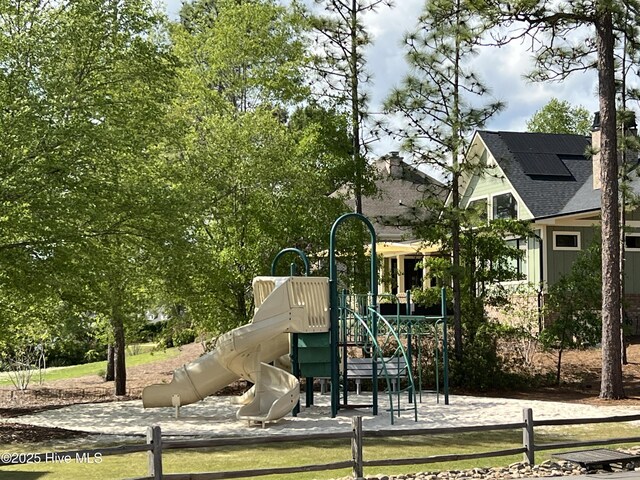 122 Smathers Dr, West End, NC 27376 - community play area with fence