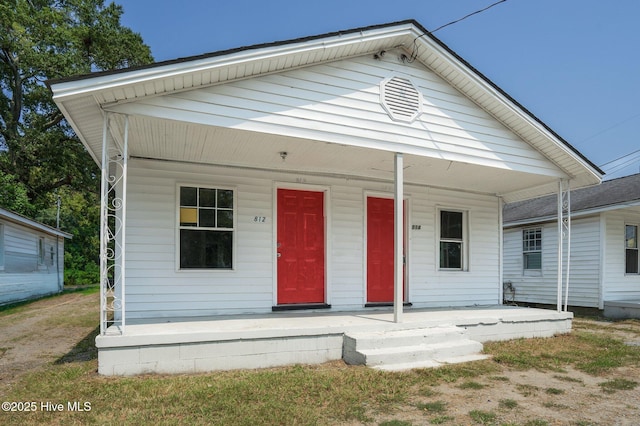 view of front of house with covered porch