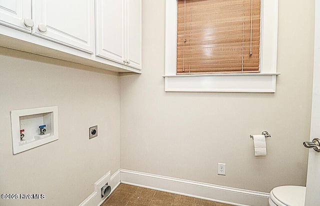 washroom with washer hookup, electric dryer hookup, and baseboards