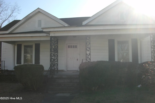 view of front of home featuring covered porch