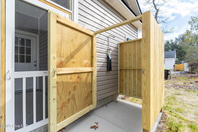 147 NE 18th St, Oak Island, NC 28465 - exterior space