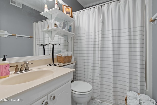 bathroom with toilet, a shower with shower curtain, vanity, visible vents, and ornamental molding