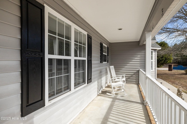 balcony with a porch