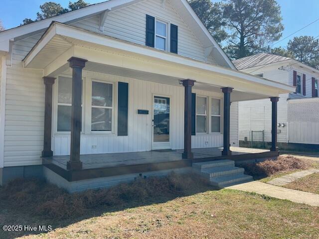 bungalow-style house featuring a porch