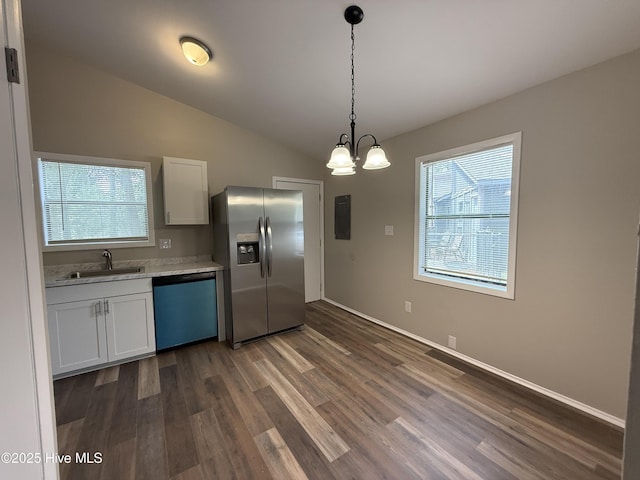 kitchen with white cabinetry, a sink, dark wood-style flooring, dishwasher, and stainless steel refrigerator with ice dispenser