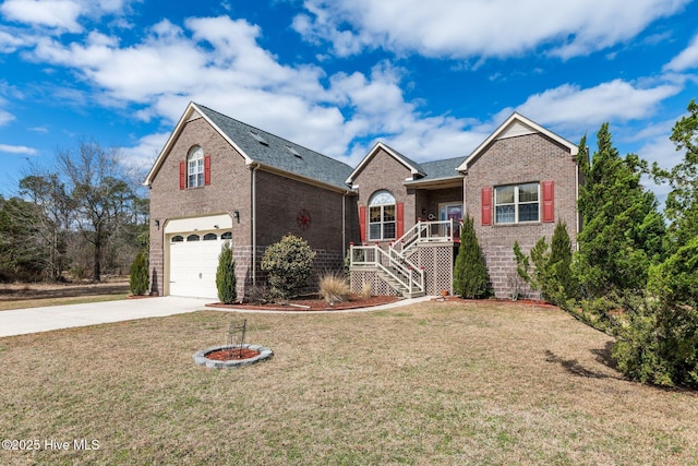 view of front facade with driveway, brick siding, a garage, and a front yard