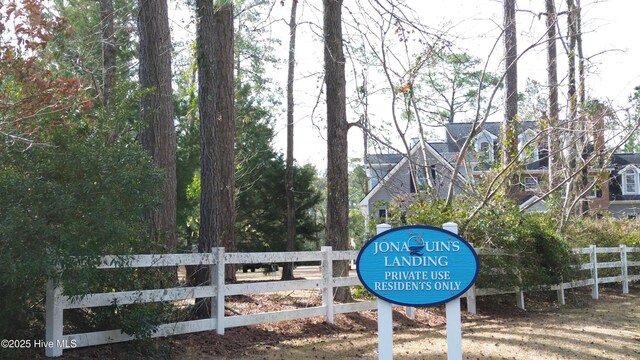 252 Jonaquins Dr, Beaufort, NC 28516
