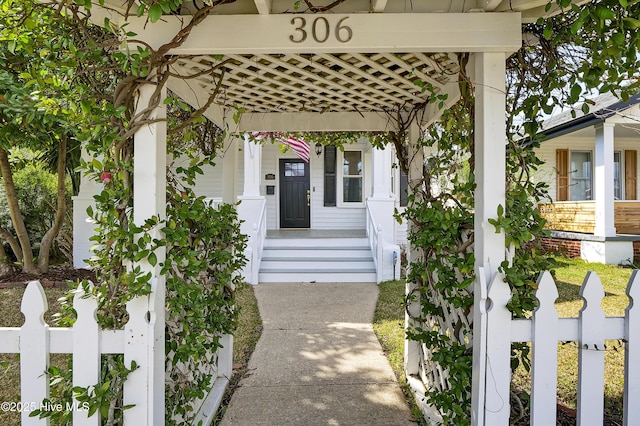view of property entrance